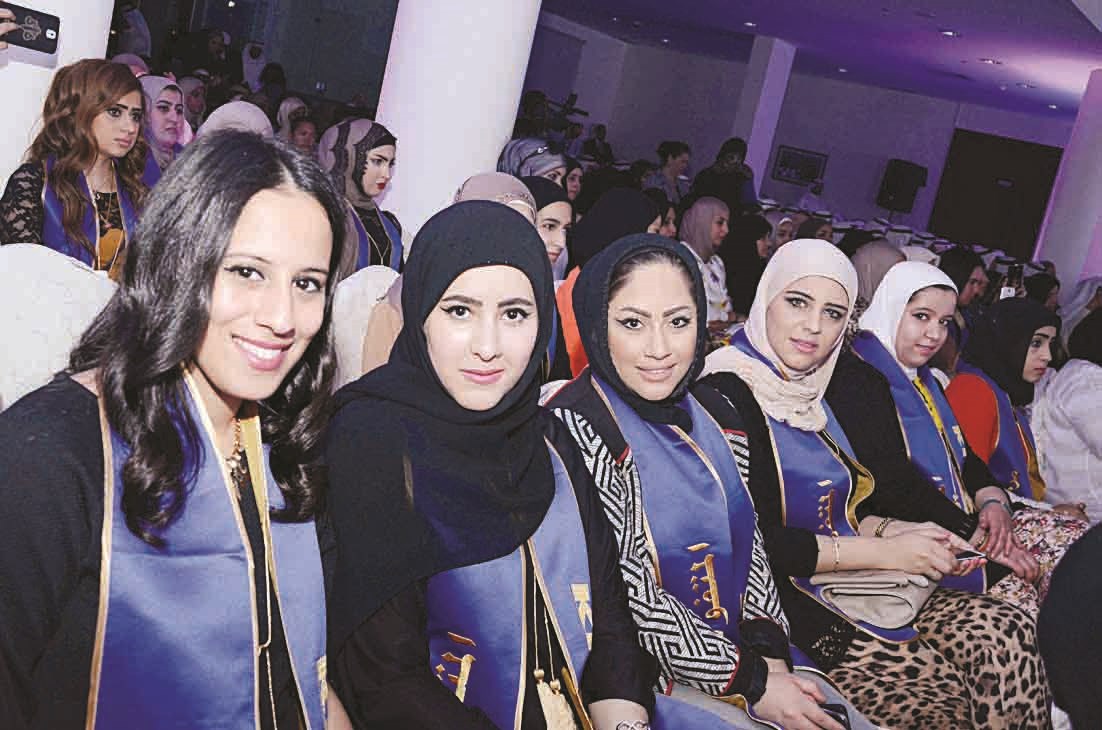 u062cu0627u0646u0628 u0645u0646 u0627u0644u0637u0627u0644u0628u0627u062a u0627u0644u0645u0643u0631u0645u0627u062a