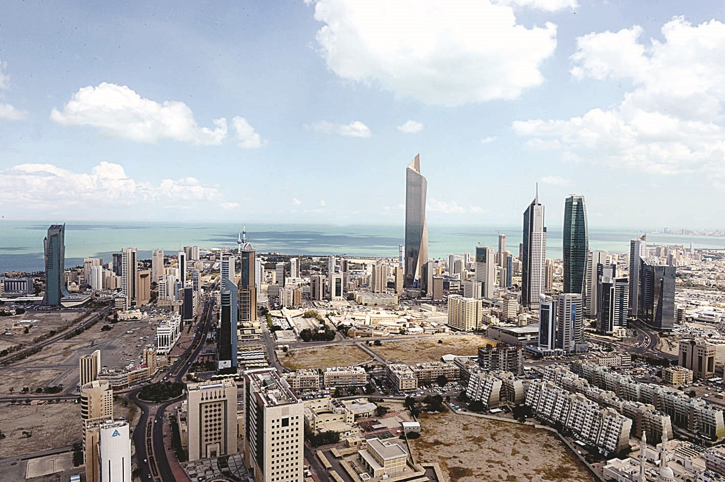 u0628u064au0626u0629 u0627u0633u062au062bu0645u0627u0631u064au0629 u0645u062eu062au0644u0641u0629 u064au0639u062f u0628u0647u0627 u0627u0644u0642u0627u0646u0648u0646 u0627u0644u062cu062fu064au062f (u062au0635u0648u064au0631 u0623u0633u0639u062f u0639u0628u062fu0627u0644u0644u0647)