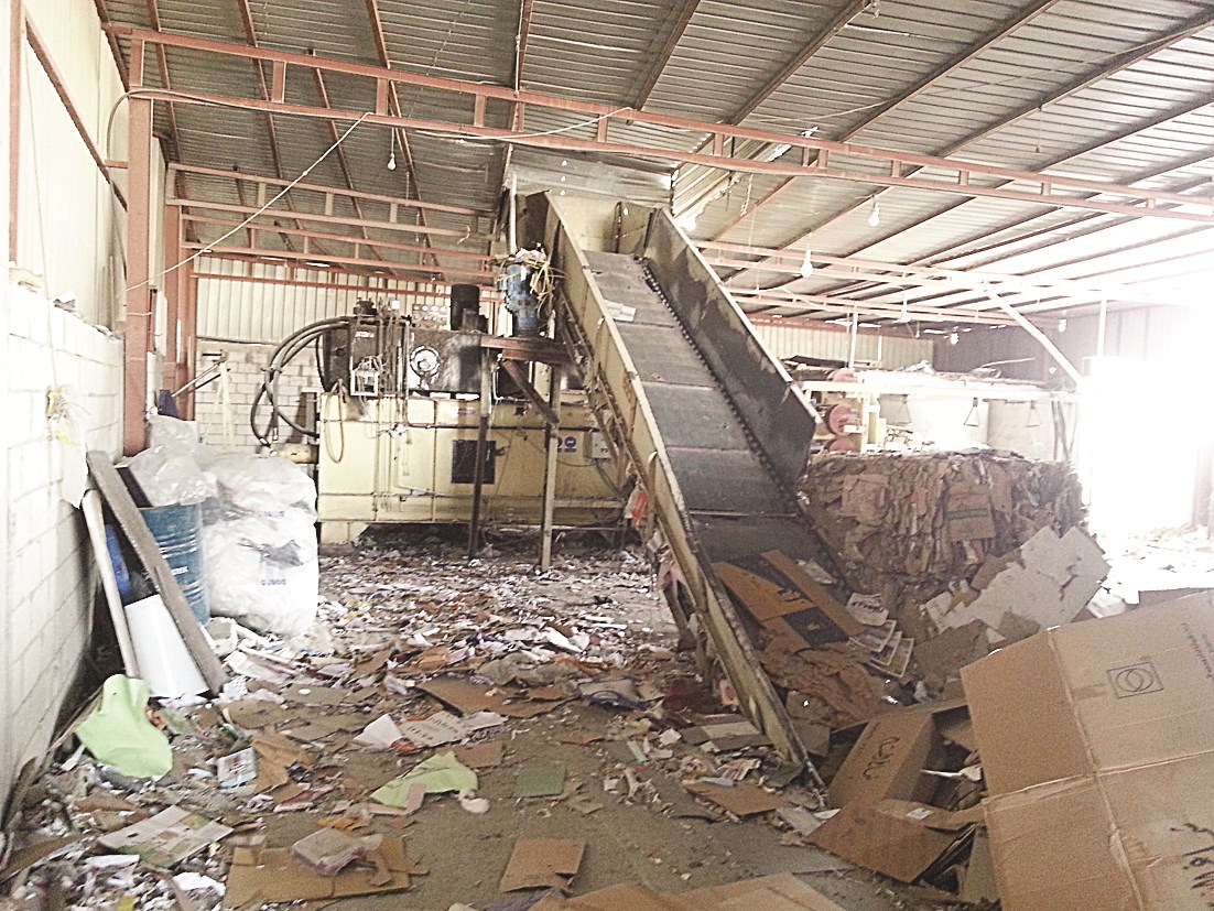 ماكينة كبس كراتين