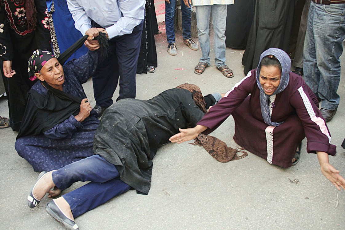 u0625u063au0645u0627u0621u0627u062a u0648u0628u0643u0627u0621 u0628u064au0646 u0623u0647u0627u0644u064a u0627u0644u0645u062au0647u0645u064au0646 u0628u0639u062f u0627u0644u0646u0637u0642 u0628u0627u0644u062du0643u0645  (u062eu0627u0635 - u00abu0627u0644u0631u0627u064au00bb)