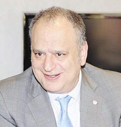 u0645u064au0634u0627u0644 u0627u0644u0639u0642u0627u062f