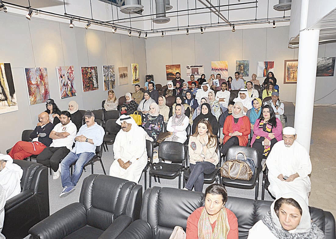 جمهور الفنانين والإعلاميين