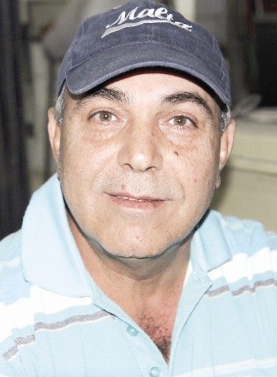 منذر النحلاوي