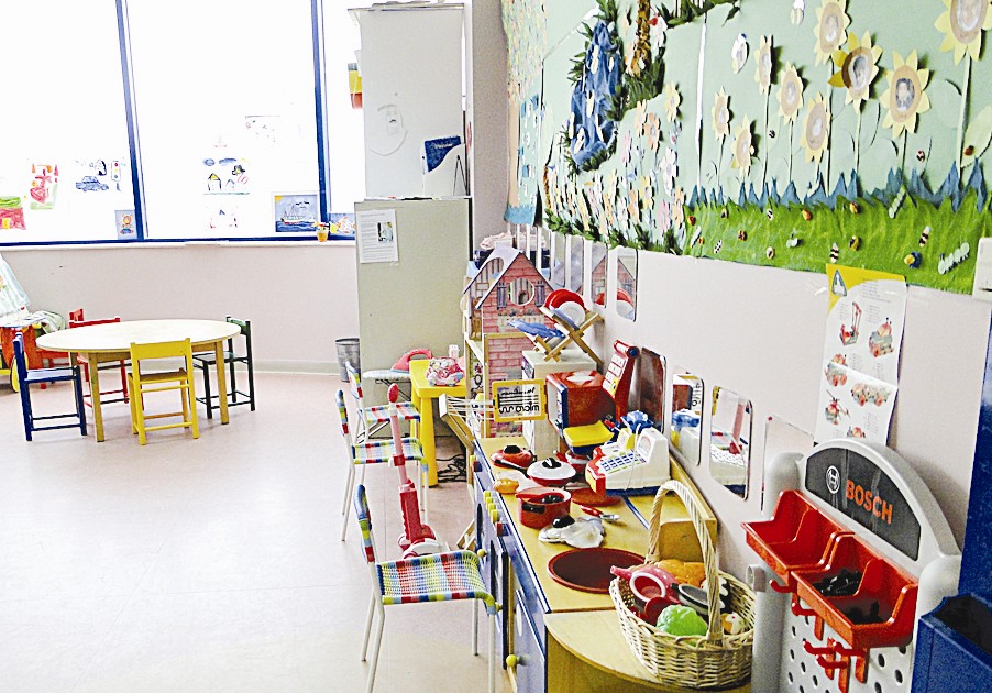 قاعة مخصصة للقراءة