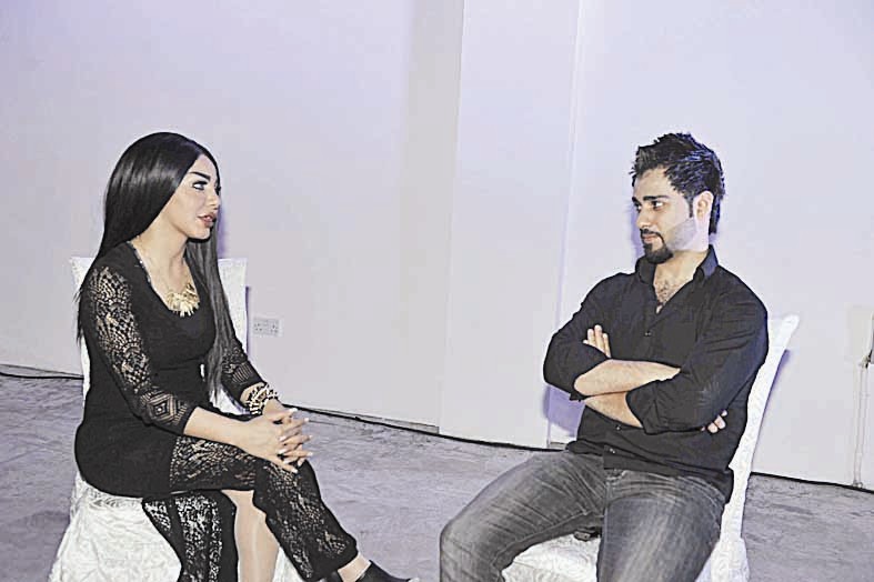 متحدثة للزميل علاء محمود (تصوير نور هنداوي)