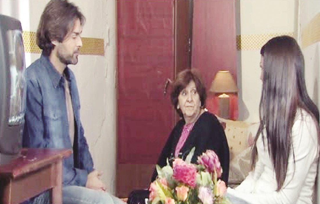 مشهد من مسلسل «اخترب الحي»