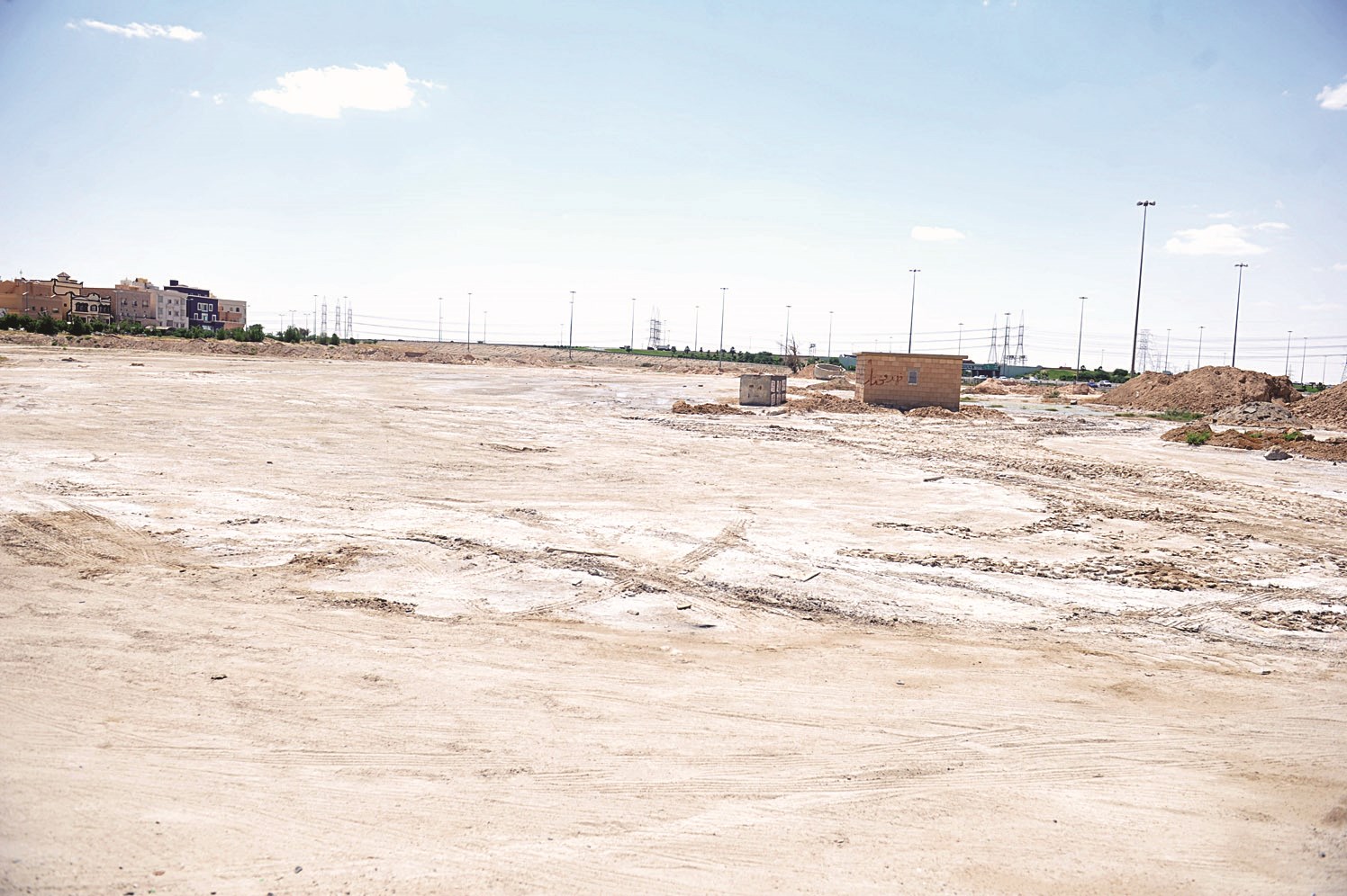 ساحات مخصصة لمشاريع تربوية وترفيهية لم تنفذ