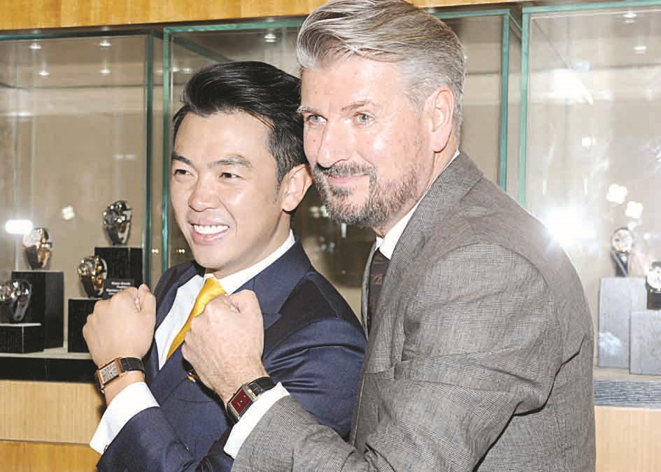 ديليسكيفيتشز وتشونغ... وأحلى ساعات «Jaeger-LeCoultre»