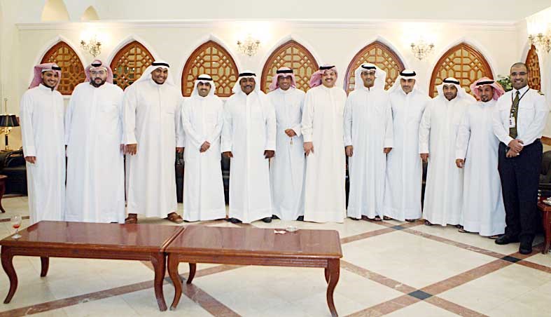 u0623u0639u0636u0627u0621 u0645u062cu0644u0633 u0646u0642u0627u0628u0629 u0627u0644u0643u0648u064au062au064au0629 u0628u062au0634u0643u064au0644u0647 u0627u0644u062cu062fu064au062f (u062au0635u0648u064au0631 u0632u0643u0631u064au0627 u0639u0637u064au0629)