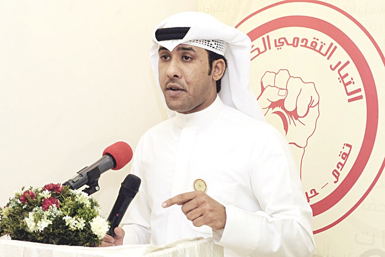 أنور الفكر متحدثا