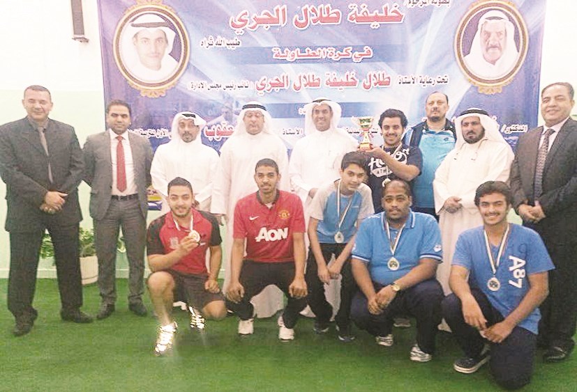 u0627u0644u062cu0631u064a u0645u062au0648u0633u0637u0627 u0641u0631u064au0642 u0625u062fu0627u0631u0629 u0627u0644u0645u062fu0631u0633u0629