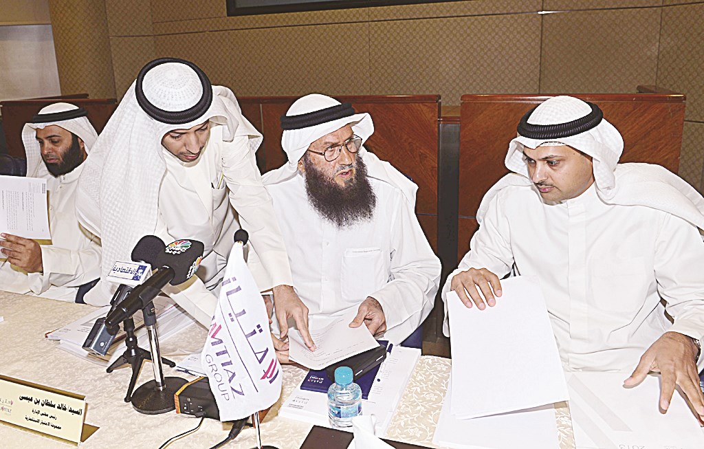 u0627u0644u0633u0644u0637u0627u0646 u0645u062au0631u0626u0633u0627u064b u0627u0644u062cu0645u0639u064au0629 u0627u0644u0639u0645u0648u0645u064au0629 (u062au0635u0648u064au0631 u0645u0648u0633u0649 u062fu064au0627u0628)