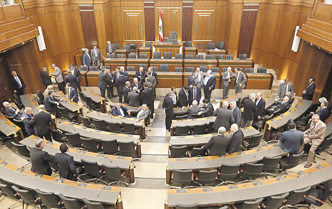 u0646u0648u0627u0628 u0644u0628u0646u0627u0646u064au0648u0646 u0641u064a u0627u0644u0628u0631u0644u0645u0627u0646 u0627u0645u0633 (u0623 u0628)