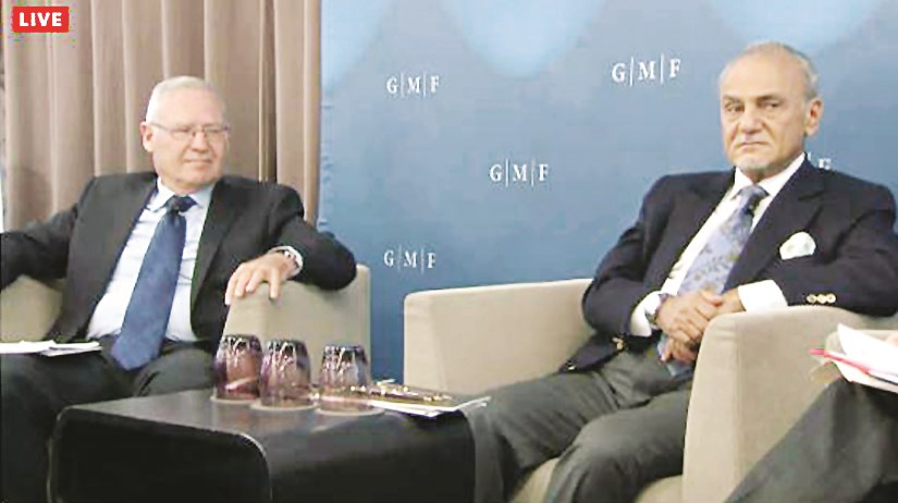 u062au0631u0643u064a u0627u0644u0641u064au0635u0644 u0648u0639u0627u0645u0648u0633 u064au0627u062fu0644u064au0646 u062eu0644u0627u0644 u0645u0646u0627u0638u0631u062au0647u0645u0627 u0641u064a u0628u0631u0648u0643u0633u064au0644