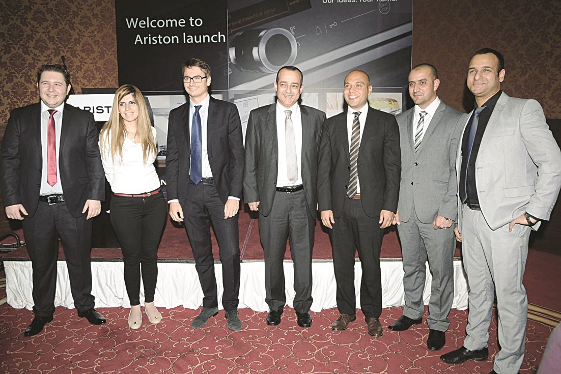 u0627u0644u062du0648u0631u0627u0646u064a u0648u0645u0633u0624u0648u0644u0648 u0627u0644u0634u0631u0643u0629 u062eu0644u0627u0644 u0627u0644u062du0641u0644  (u062au0635u0648u064au0631 u0643u0631u0645 u0630u064au0627u0628)