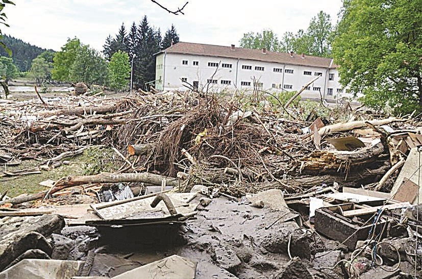 منازل مهدمة