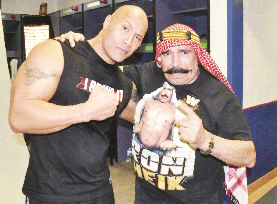 ... ومع «ذا روك»