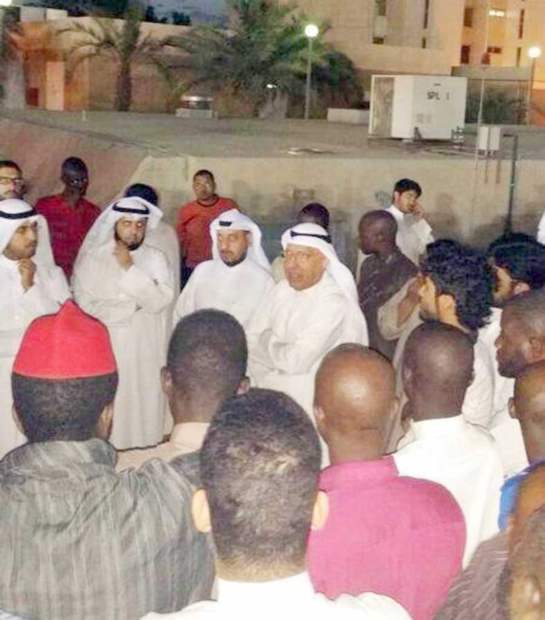 u062cu0627u0646u0628 u0645u0646 u0627u0644u0627u0639u062au0635u0627u0645