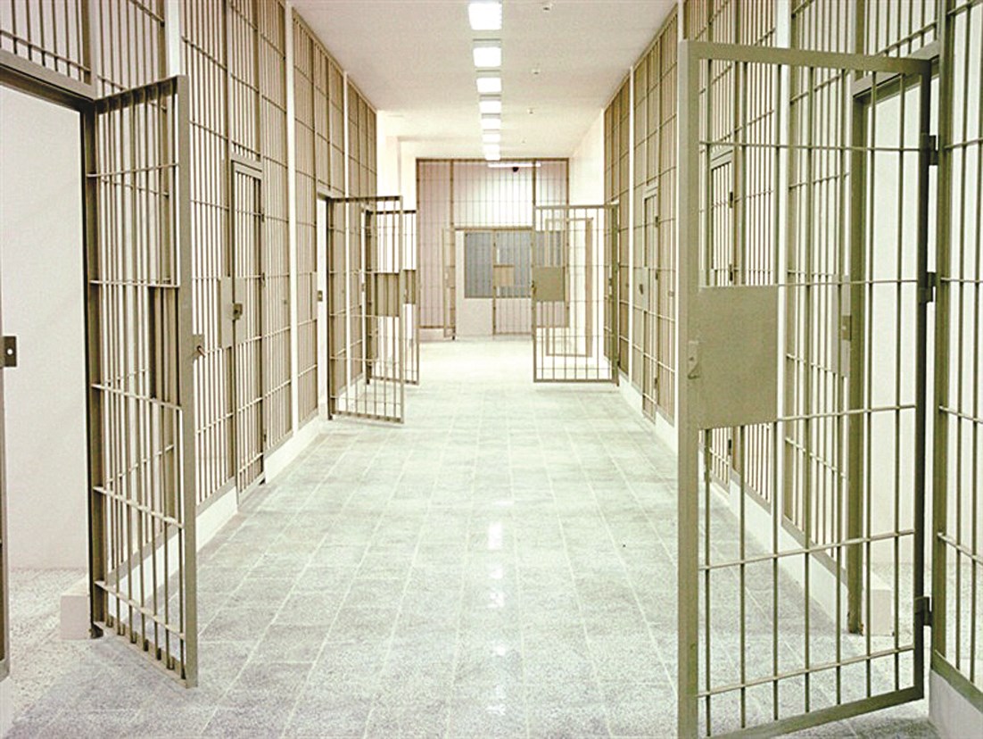 الزنازين الجديدة بمواصفات إلكترونية