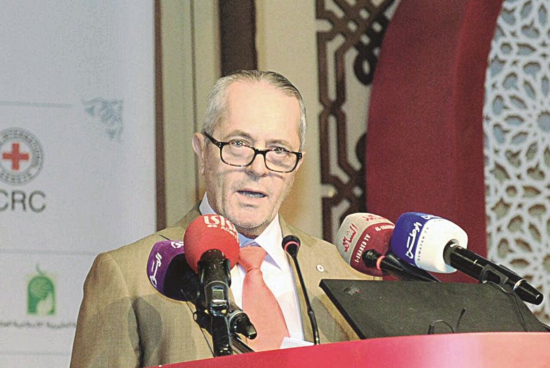 بيتربنيه يلقي كلمته