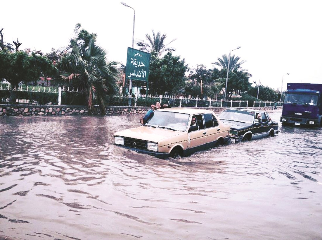 u0645u064au0627u0647 u0627u0644u0623u0645u0637u0627u0631 u0623u063au0631u0642u062a u0634u0648u0627u0631u0639 u0641u064a u062cu0646u0648u0628 u0633u064au0646u0627u0621