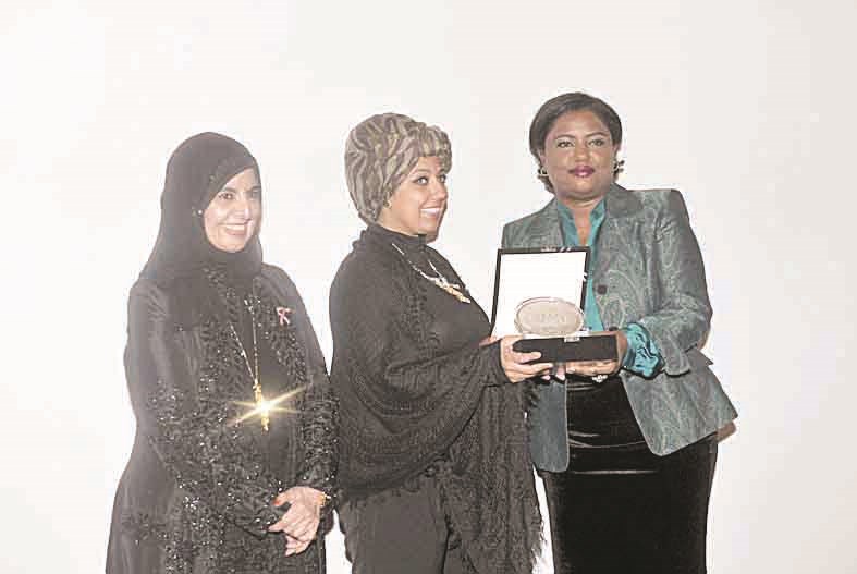 تكريم إحدى عضوات المركز