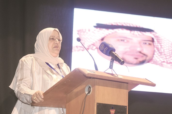 u0643u0627u0645u0644u0629 u0627u0644u0639u064au0627u062f u062au0644u0642u064a u0643u0644u0645u062au0647u0627 ( u062au0635u0648u064au0631 u0646u0648u0631 u0647u0646u062fu0627u0648u064a)