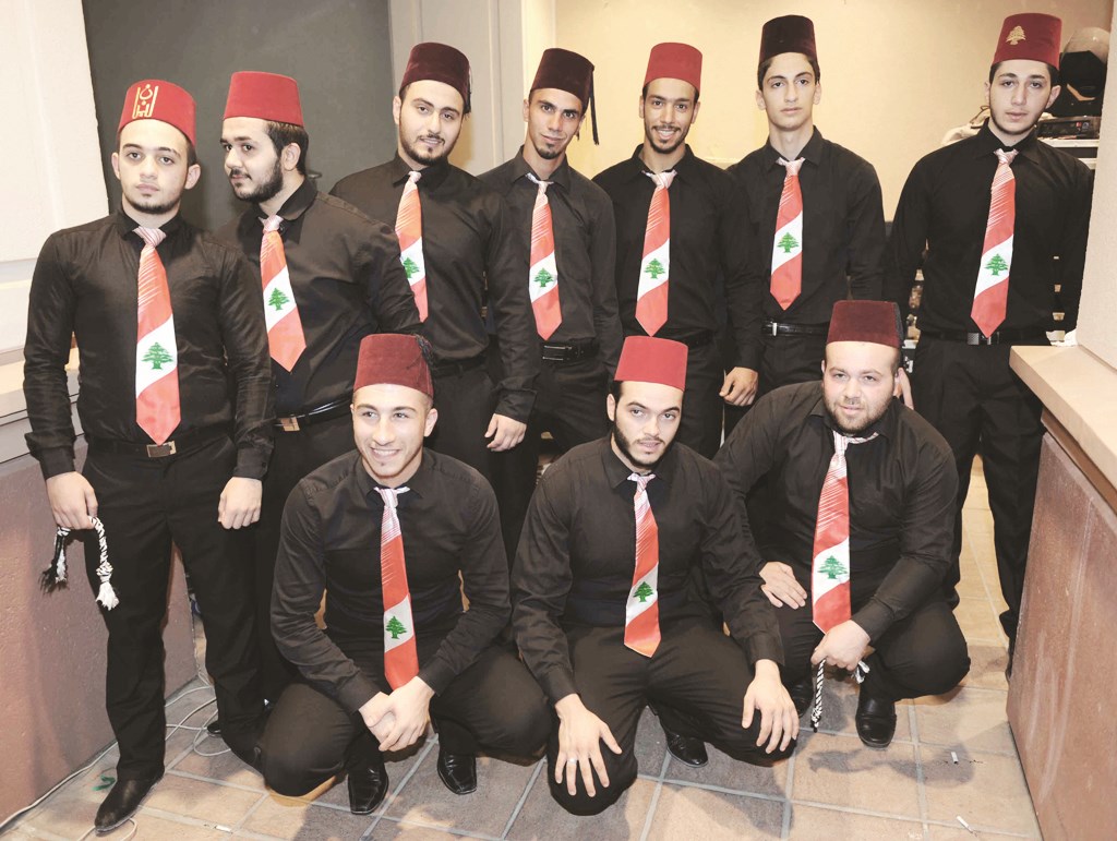 فريق العمل في «كبابجي»