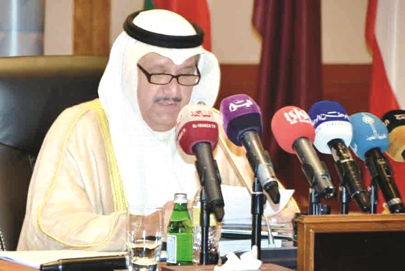 u0627u0644u0643u0646u062fu0631u064a u064au0644u0642u064a u0643u0644u0645u062au0647 u0641u064a u0627u0644u0627u062cu062au0645u0627u0639 (u062au0635u0648u064au0631 u0637u0627u0631u0642 u0639u0632u0627u0644u062fu064au0646)