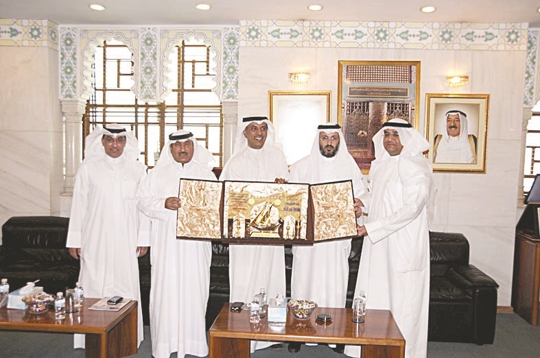 u0627u0644u062fu0645u0627u0643 u0648u0627u0644u0631u0634u064au062fu064a u064au0643u0631u0645u0627u0646 u0645u0647u0644u0647u0644 u0627u0644u062eu0627u0644u062f u0628u062du0636u0648u0631 u0627u0644u062cu0648u064au0633u0631u064a u0648u0627u0644u063au0631u064au0628u0629