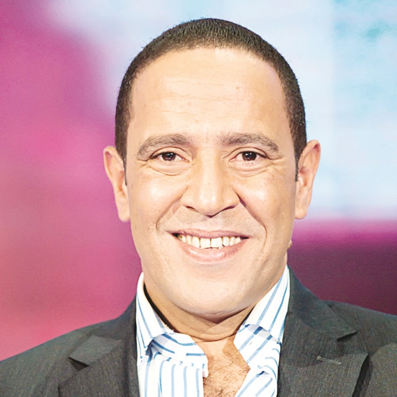 أشرف عبدالباقي أوقف المسرح للحاق بالموسم الرمضاني