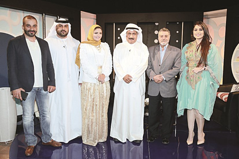 فريق مسلسل «الوعد» مع المذيعة حبيبة العبد الله