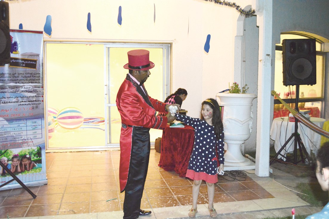 ... وفقرة الألعاب الترفيهية