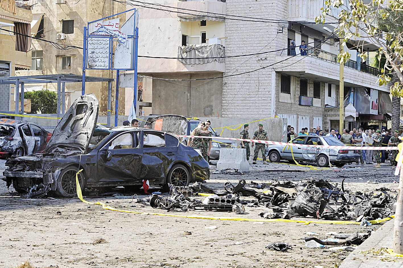 u062cu0646u0648u062f u0644u0628u0646u0627u0646u064au0648u0646 u0642u0631u0628 u0645u0648u0642u0639 u0627u0644u0639u0645u0644u064au0629 u0627u0644u0627u0646u062au062du0627u0631u064au0629 u0641u064a u0628u064au0631u0648u062a (u0627 u0641 u0628)