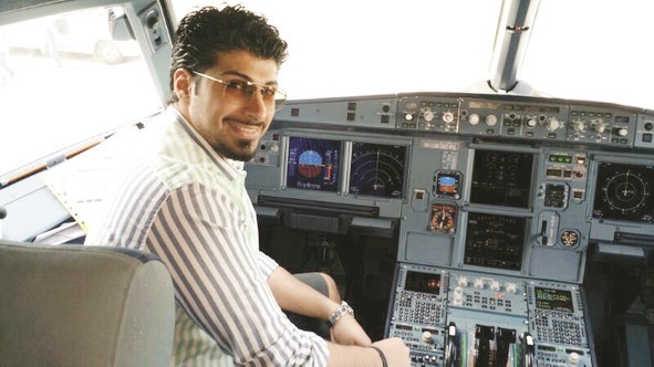 الدرويش... «كابتن» الطائرة