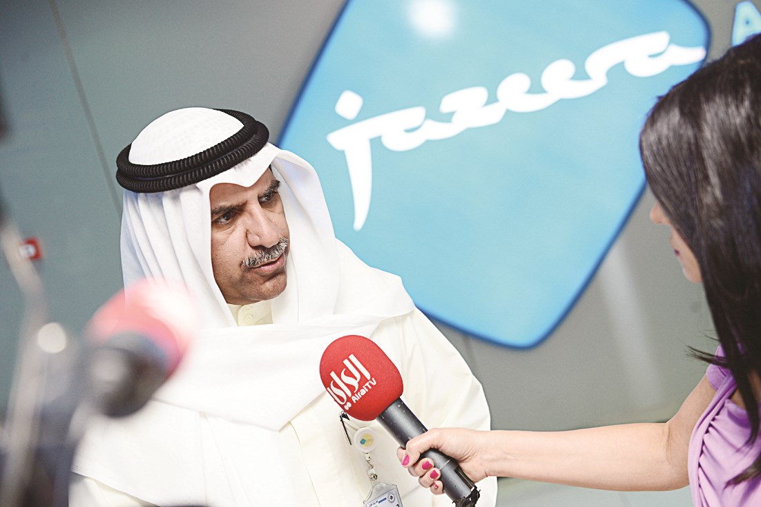 بودي متحدثاً للصحافيين