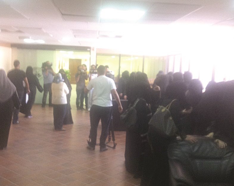 u0645u062cu0647u0632u0627u062a u0627u0644u062au063au0630u064au0629 u0623u0645u0627u0645 u0645u0643u062au0628 u0627u0644u0648u062au064au062f