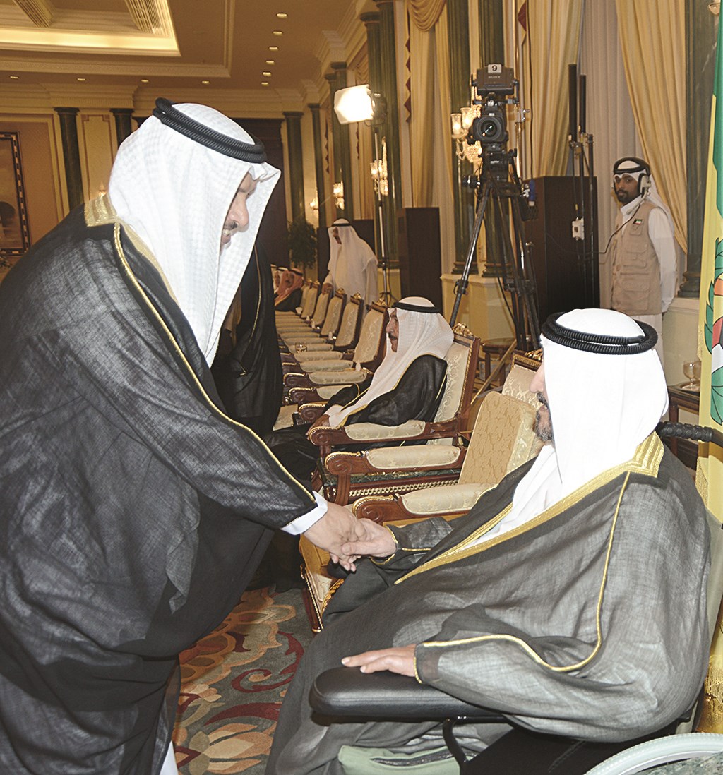 المبارك يهنئ سالم العلي