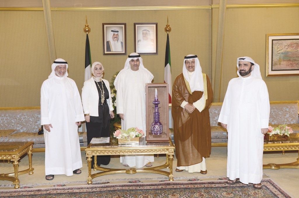 u0627u0644u0645u0628u0627u0631u0643 u0644u062fu0649 u0627u0633u062au0642u0628u0627u0644u0647 u0623u0639u0636u0627u0621 u0644u062cu0646u0629 u0627u0644u0645u0633u0627u0628u0642u0629