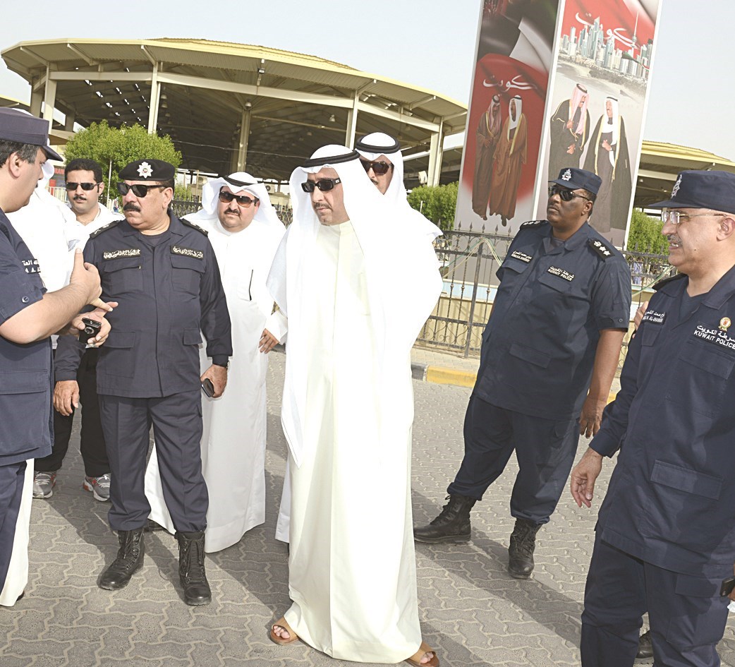 العلي مصدرا تعليمات