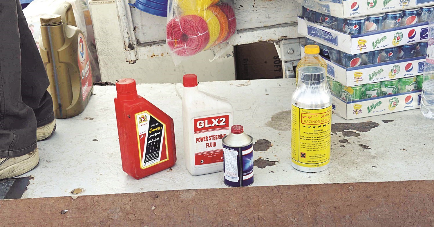 زيوت مكائن ومشروبات غازية