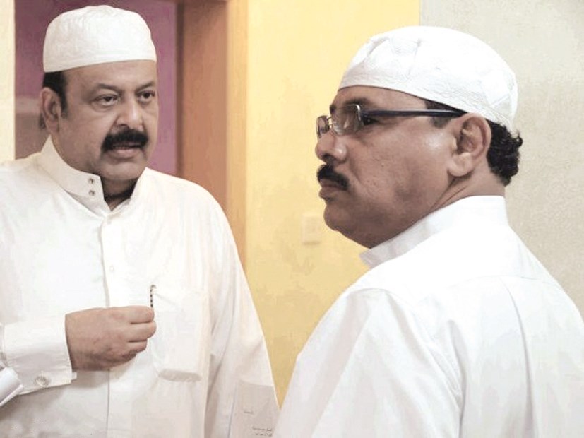 مع رفيق الدرب غانم السليطي في «تصانيف»