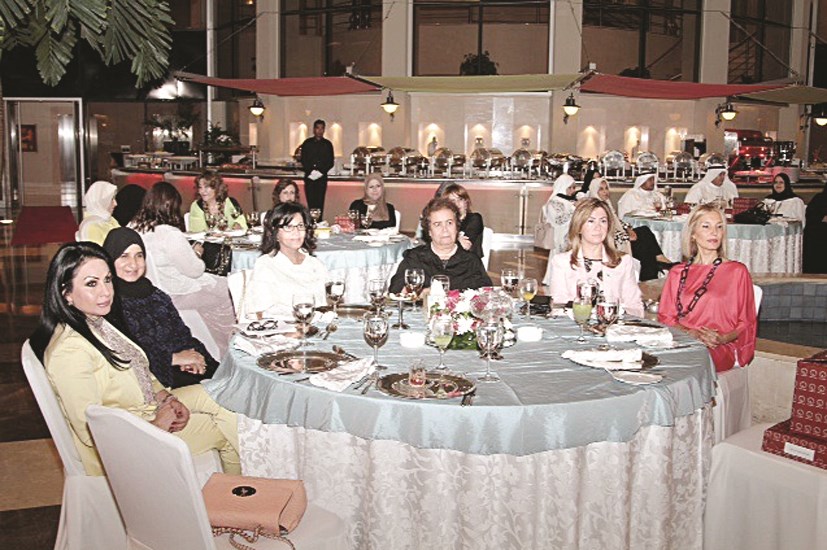 u0627u0644u0633u0627u064au0631 u0648u0627u0644u062eu0631u0627u0641u064a u0648u0627u0644u062du0645u062fu0627u0646 u064au062au0642u062fu0645u0646 u0627u0644u062du0636u0648u0631