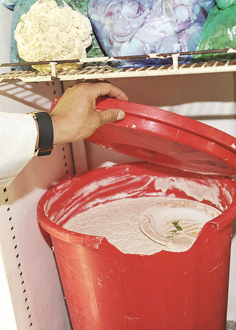 u062du0645u0635 u0641u0627u0633u062f (u062au0635u0648u064au0631 u0633u0639u062f u0647u0646u062fu0627u0648u064a)