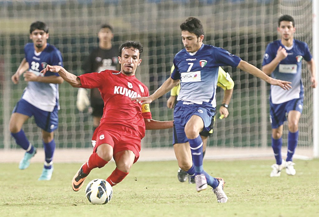 u0635u0627u0644u062d u0627u0644u0634u064au062e u0641u064a u0643u0631u0629 u0645u0634u062au0631u0643u0629 u0645u0639 u0627u062du062f u0644u0627u0639u0628u064a u0627u0644u0645u0646u062au062eu0628 u0627u0644u0627u0648u0644u0645u0628u064a  (u0627u0644u0623u0632u0631u0642 u062fu0648u062a u0643u0648u0645)