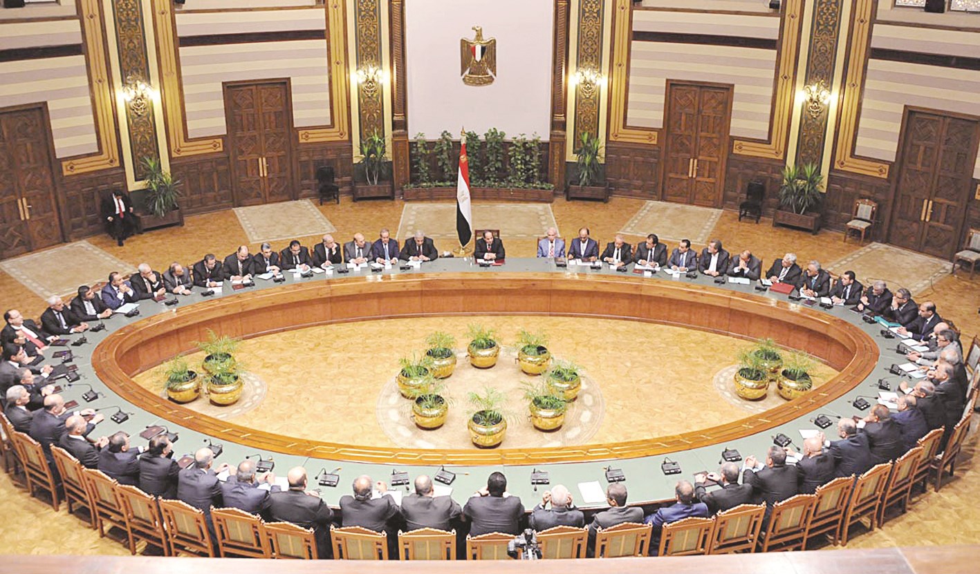 u062cu0627u0646u0628 u0645u0646 u0644u0642u0627u0621 u0627u0644u0633u064au0633u064a u0628u0631u062cu0627u0644 u0627u0644u0623u0639u0645u0627u0644