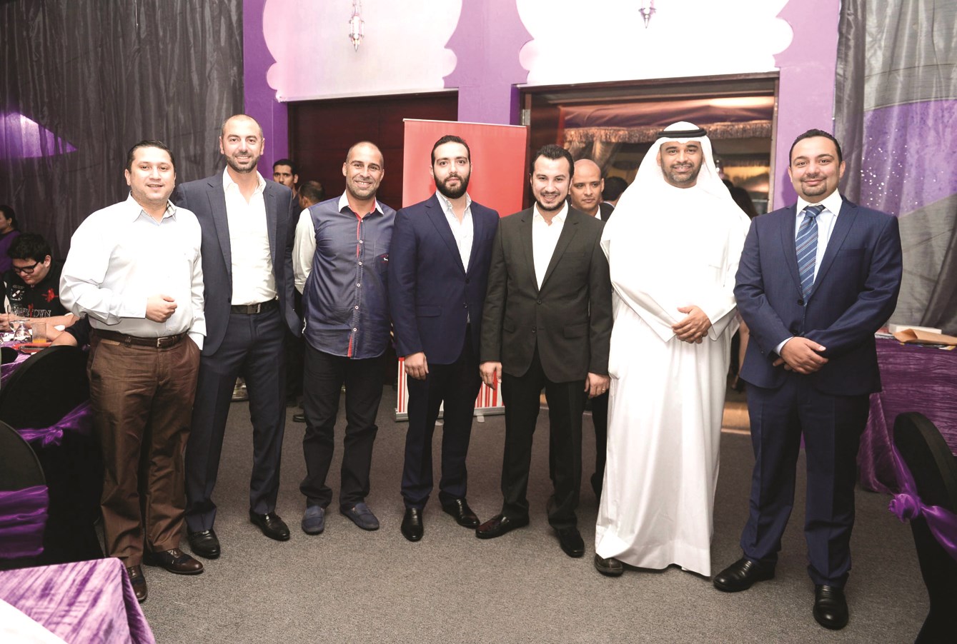 شركة دفرنت للدعاية والإعلان مع زياد مجذوب وباسل آغا