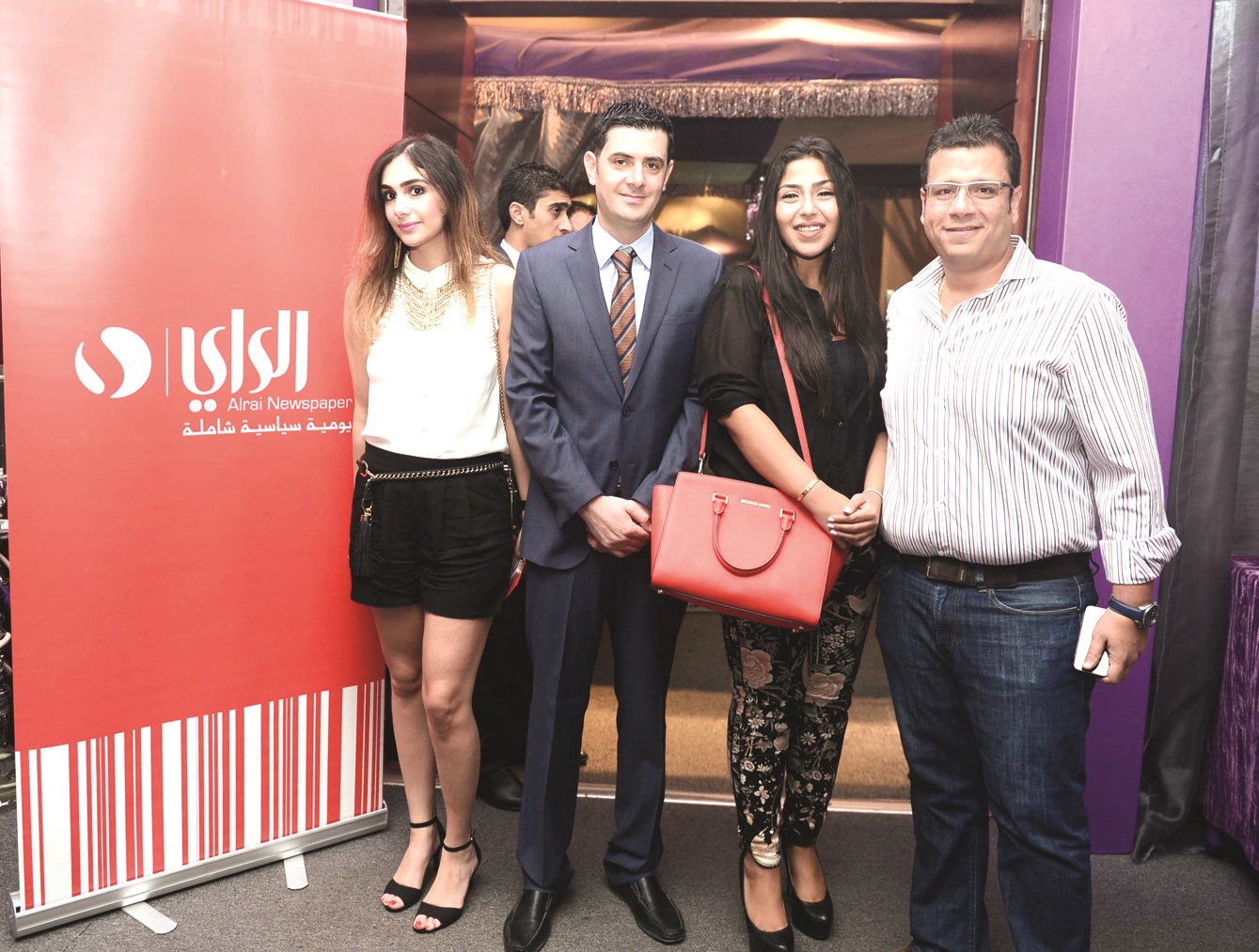 ستيف وميرنا ورمزي وسارة