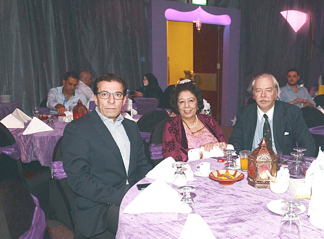 ريمون صوما مع مجلة اليقظة