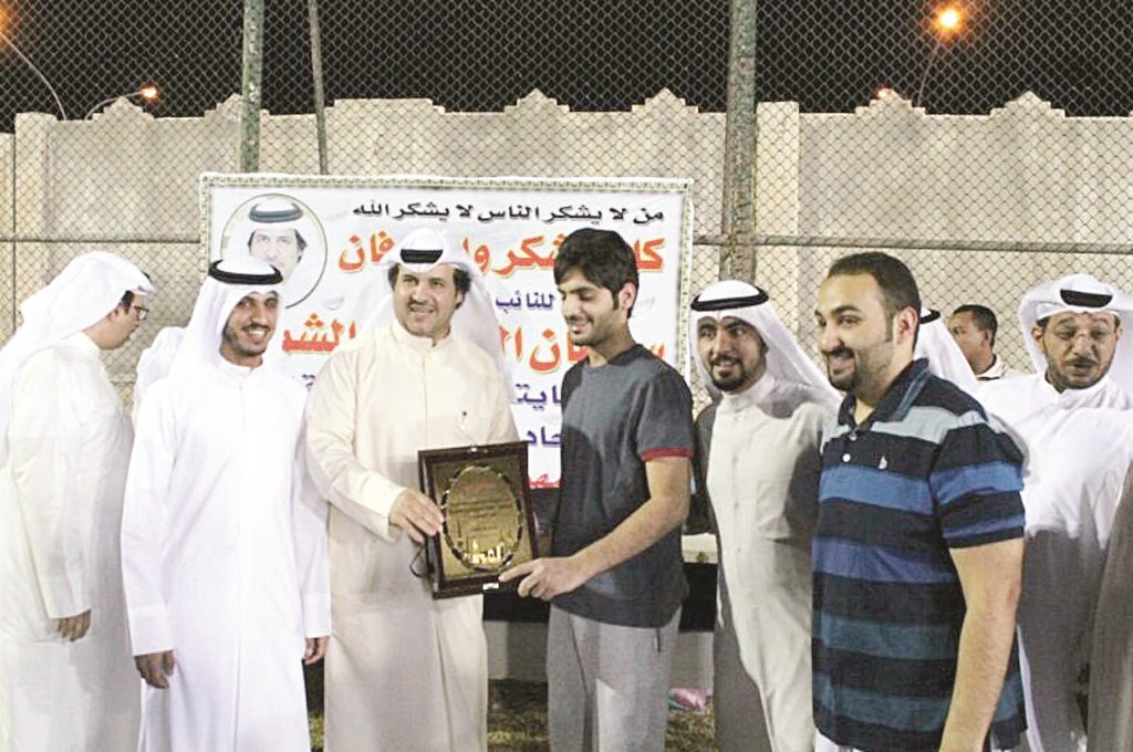 u062fu0631u0639 u062au0630u0643u0627u0631u064au0629 u064au0642u062fu0645u0647u0627 u0643u0627u0628u062au0646 u0627u0644u0641u0631u064au0642 u0625u0644u0649 u0633u0644u0637u0627u0646 u0627u0644u0644u063au064au0635u0645